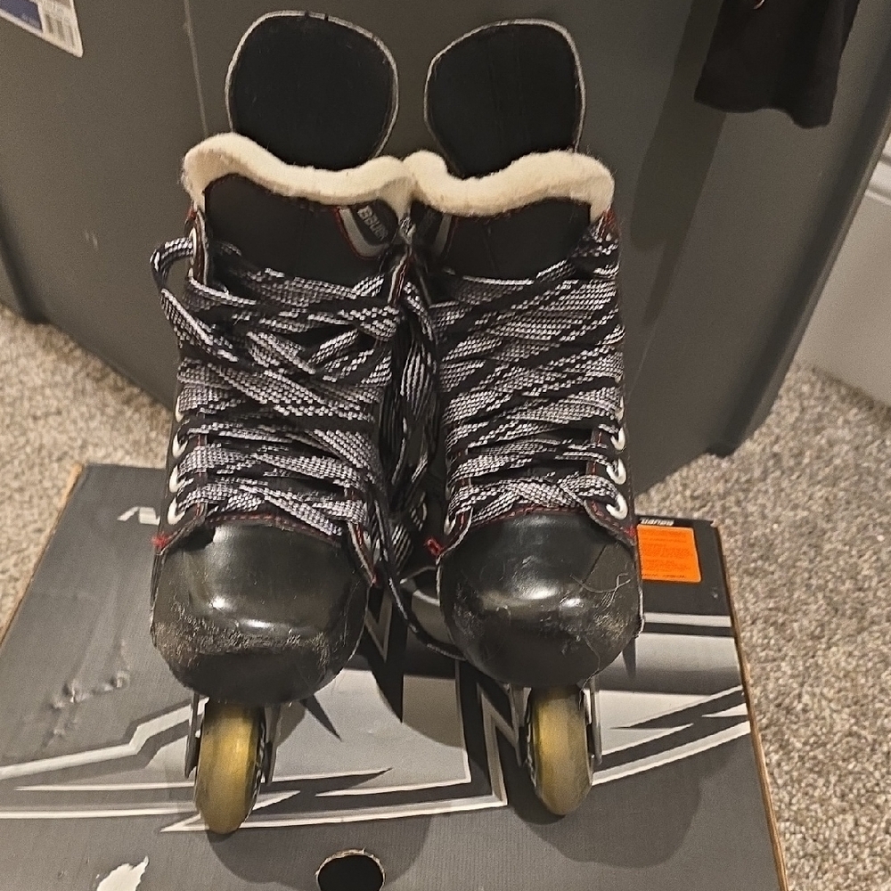 Kids Black and Gray Inline Skates - Size 11 - Picture 3 of 8